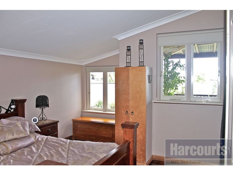 2 Wells Street, Gingin WA 6503