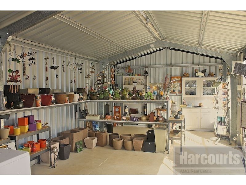 2 Wells Street, Gingin WA 6503