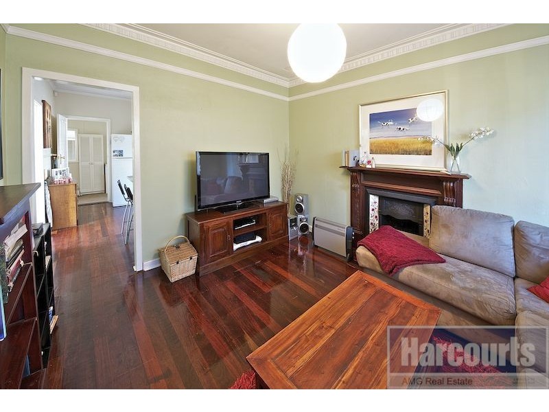 39 Zenobia Street, Palmyra WA 6157