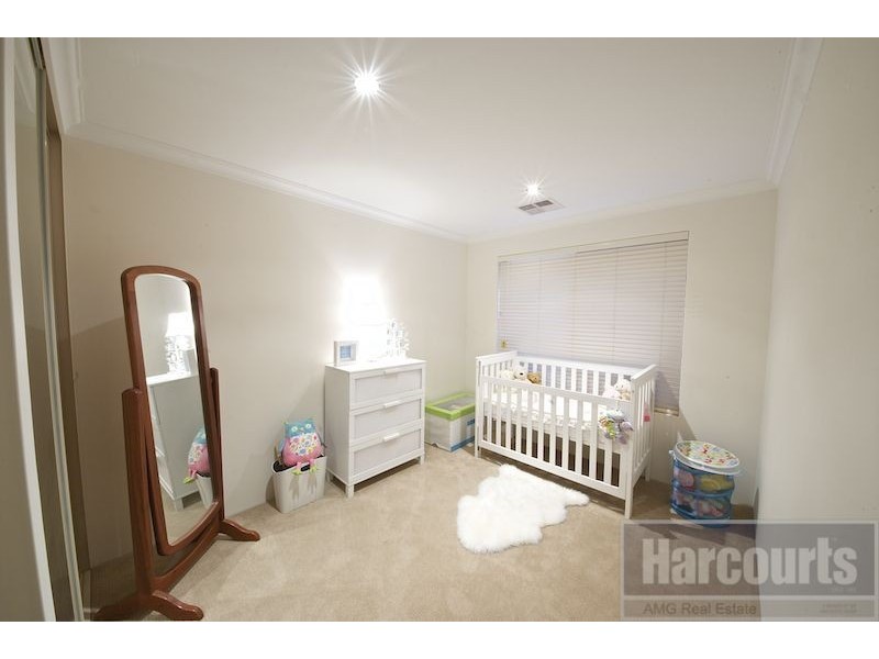 3 Solace Gardens, Atwell WA 6164