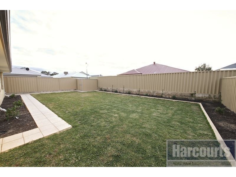 3 Solace Gardens, Atwell WA 6164