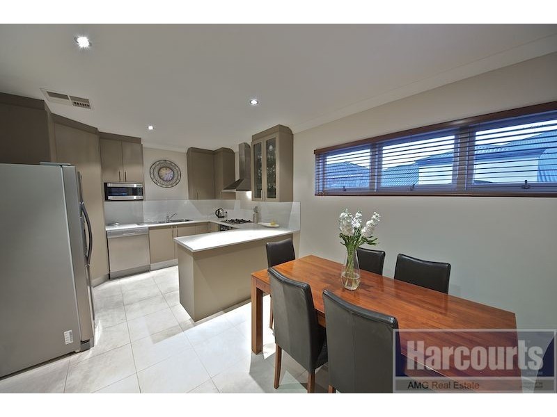 77 Kitchener Road, Melville WA 6156