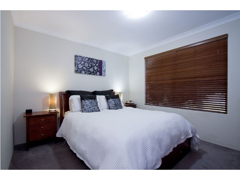 11 Corn Way, Bibra Lake WA 6163