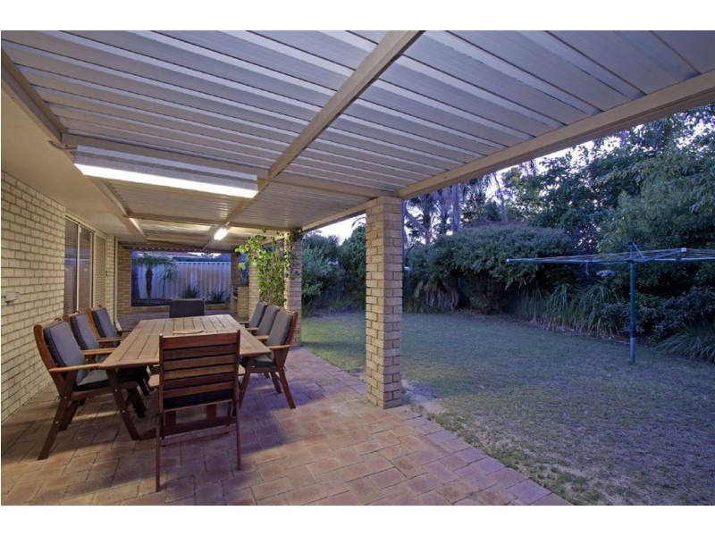 11 Corn Way, Bibra Lake WA 6163