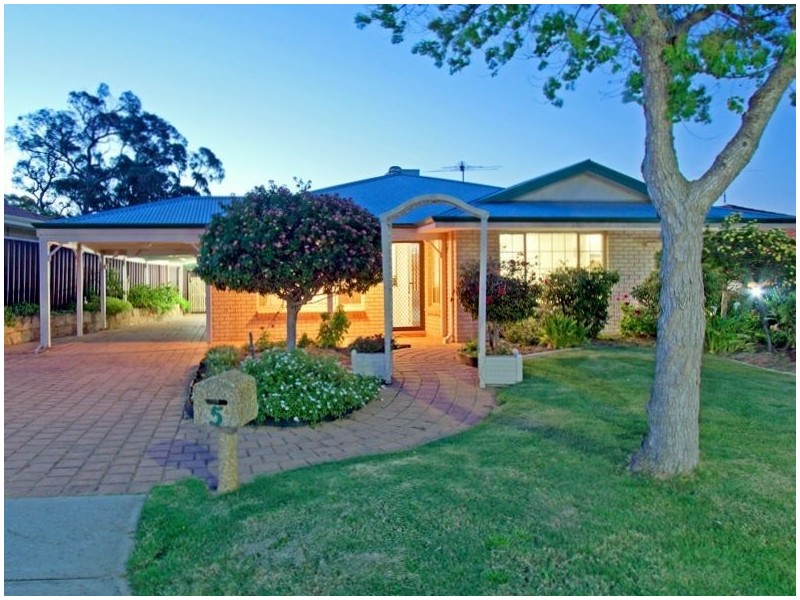 5 Shinners Green, Clarkson WA 6030