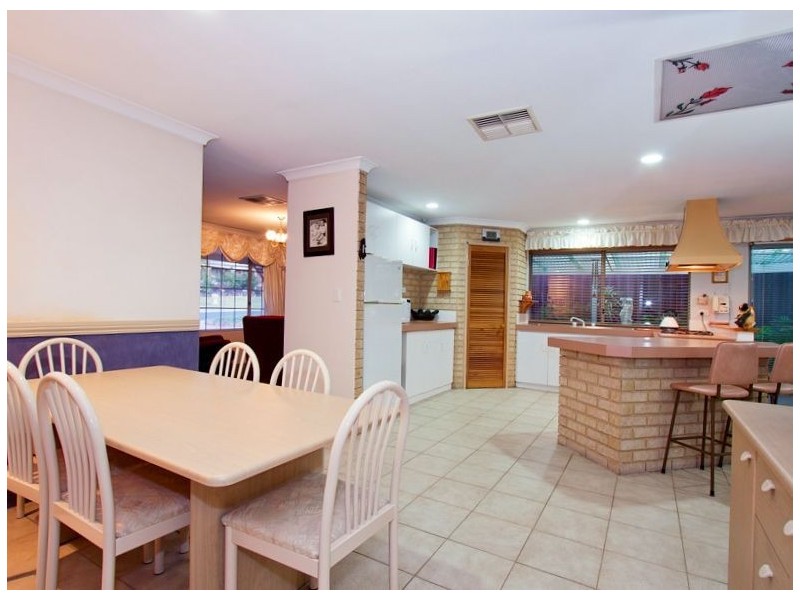 5 Shinners Green, Clarkson WA 6030