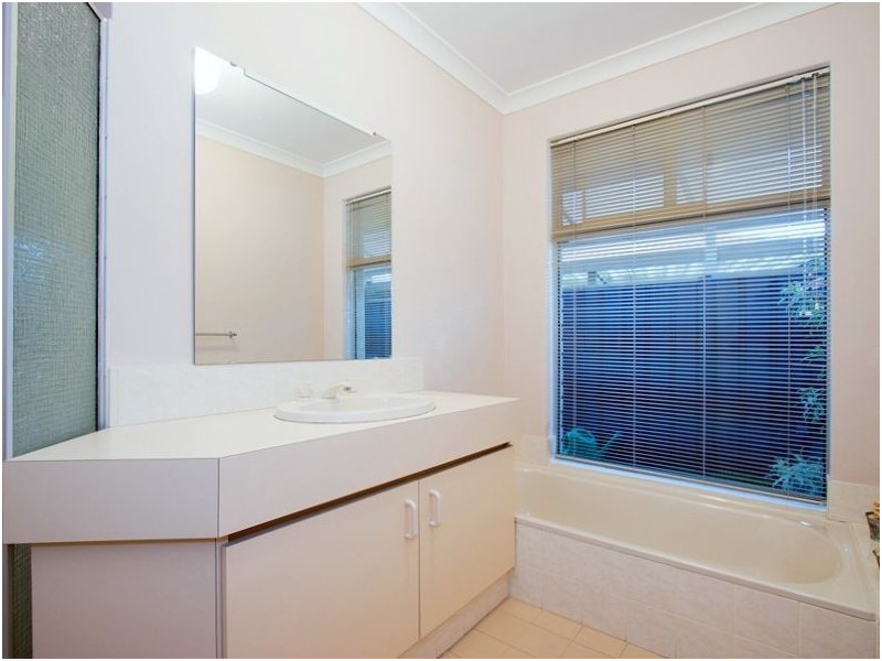 5 Shinners Green, Clarkson WA 6030