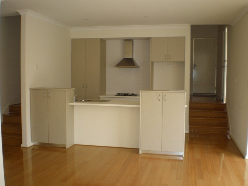 2/344 Carrington Street, Hamilton Hill WA 6163