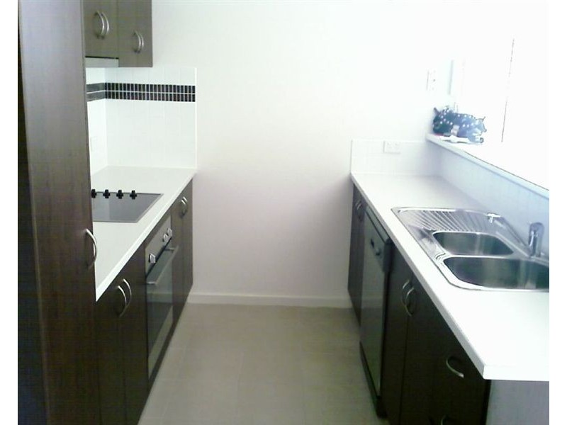 18/75 Droop Street, Footscray VIC 3011