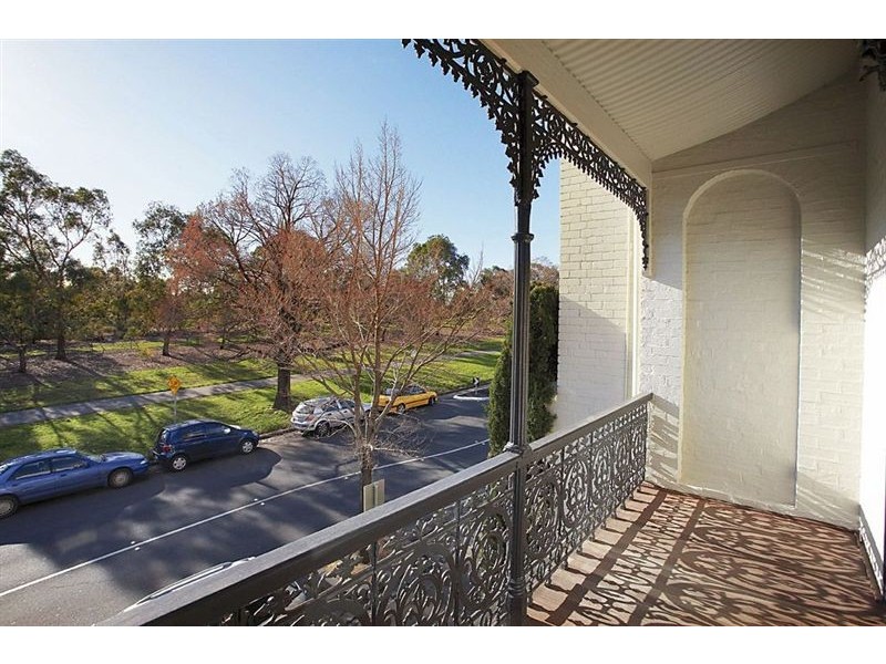 118 Gatehouse Street, Parkville VIC 3052