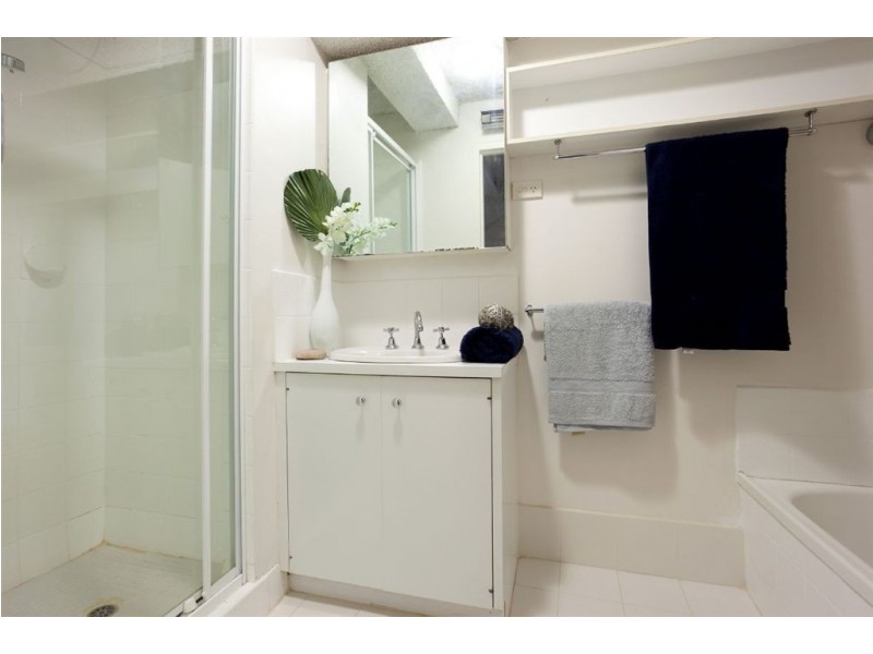 35/438 Cardigan Street, Carlton VIC 3053