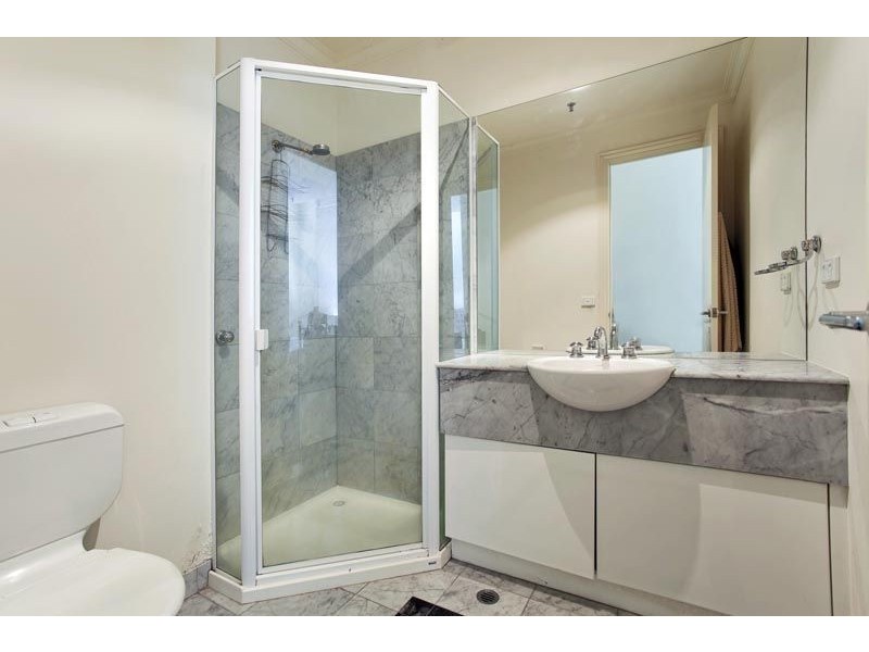 6B/27-37 Russell Street, Melbourne VIC 3000