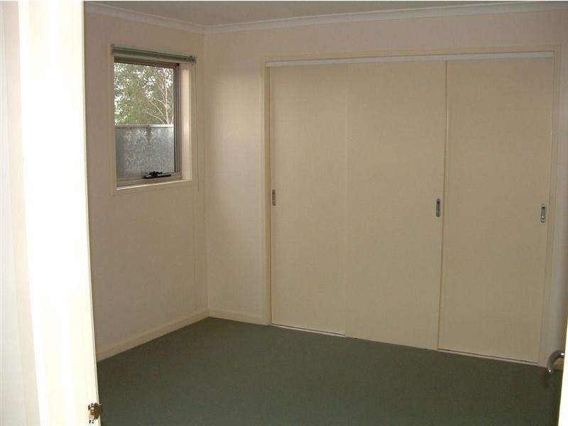 2/218 Glenlyon Road, Brunswick East VIC 3057