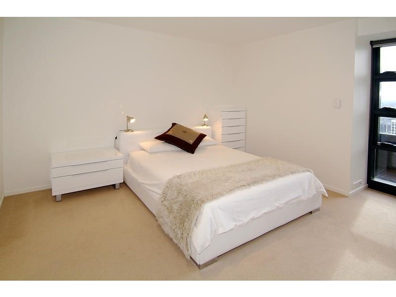 5605/7 Riverside Quay, Southbank VIC 3006