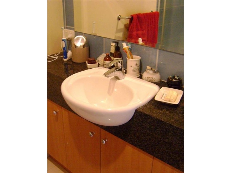 8 Brickworks Drive, Brunswick VIC 3056