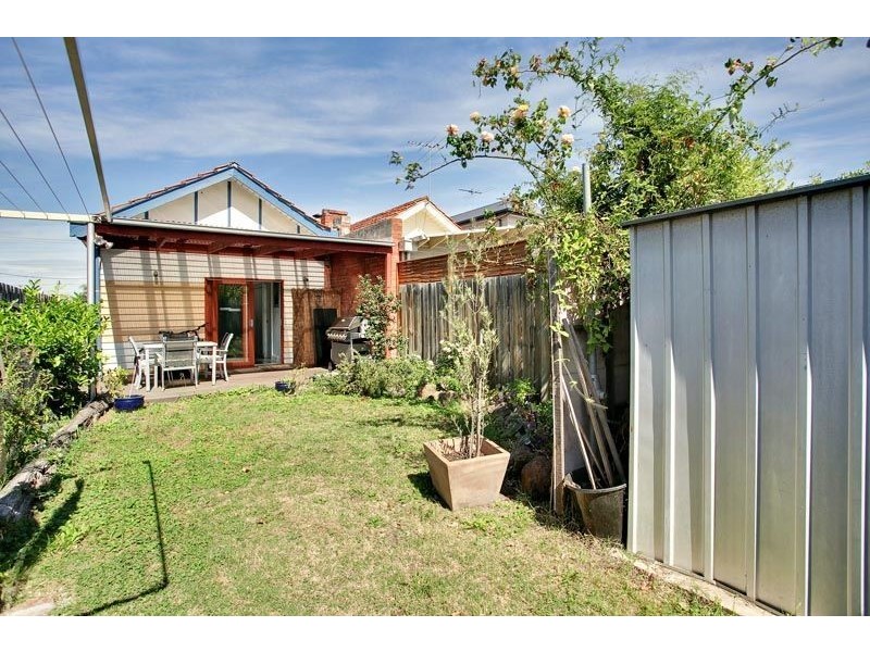 128 Gladstone Avenue, Northcote VIC 3070
