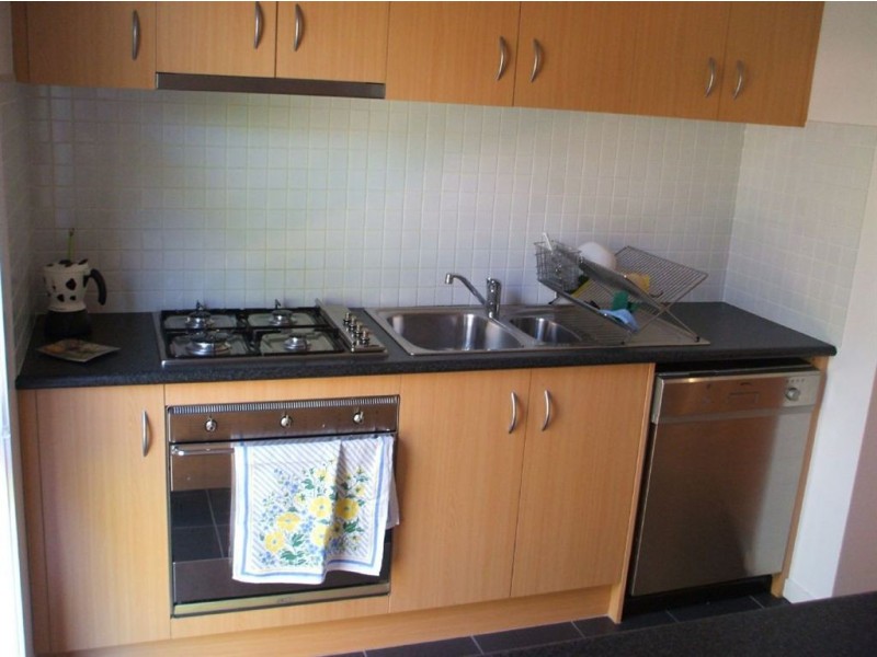 3/218 Glenlyon Road, Brunswick East VIC 3057