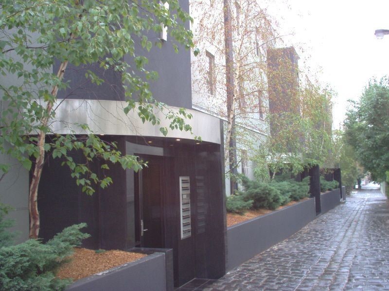 18/1072 Lygon Street, Carlton North VIC 3054