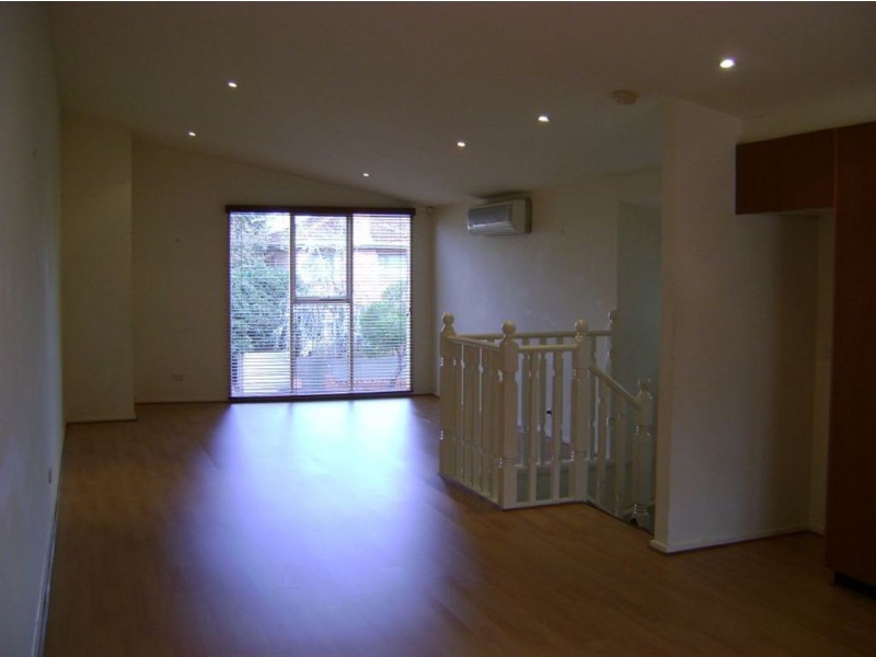 1/96 Grosvenor Street, St Kilda East VIC 3183