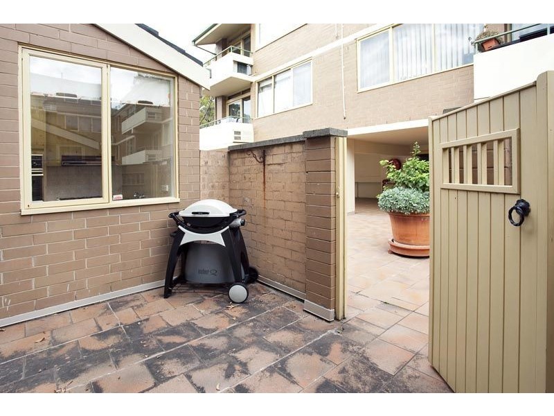 19 Lytton Street, Carlton VIC 3053