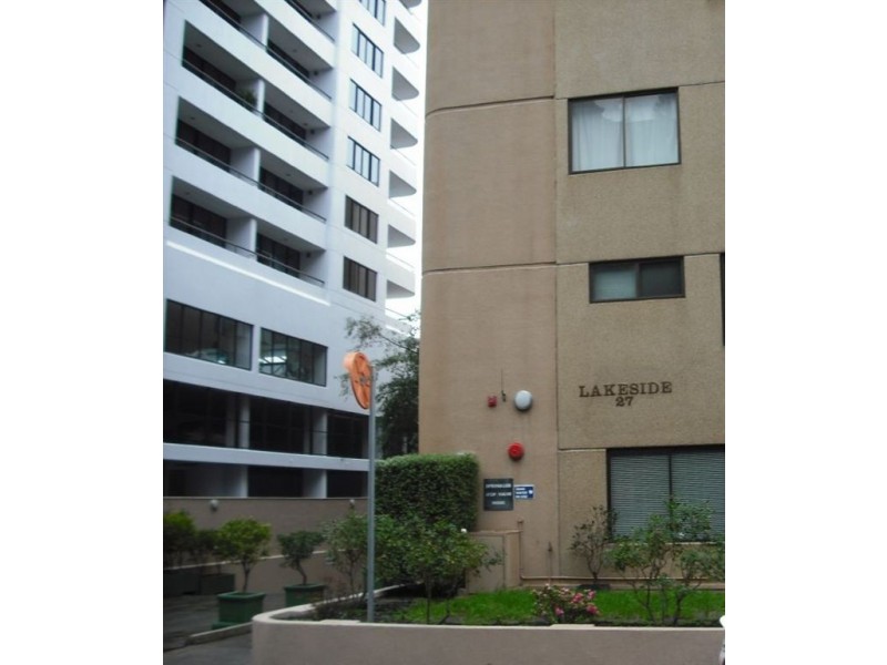 5/27 Queens Road, Melbourne VIC 3000