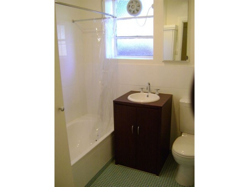 2/46 Manningham Street, Parkville VIC 3052