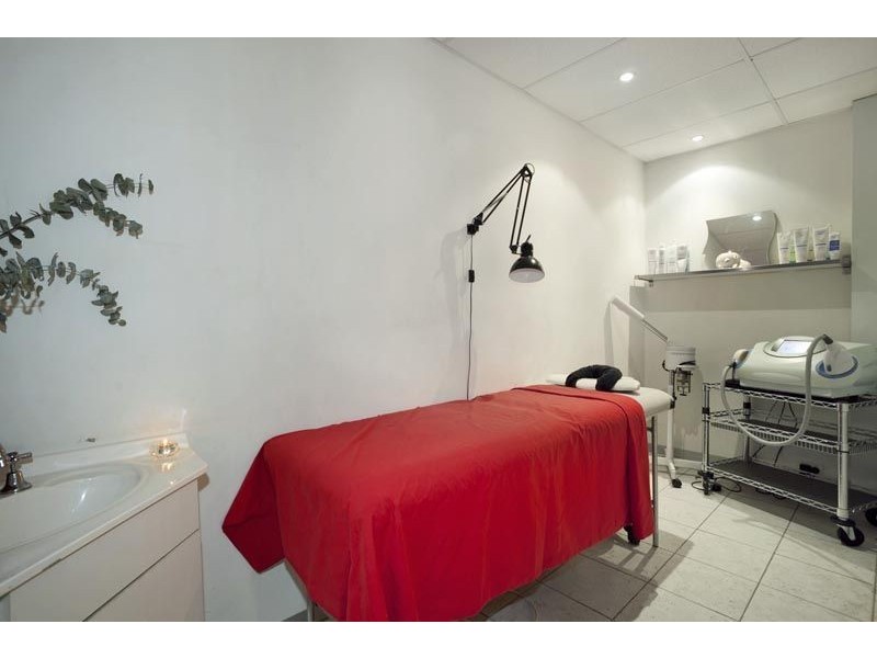 Beauty Salon, Carlton VIC 3053