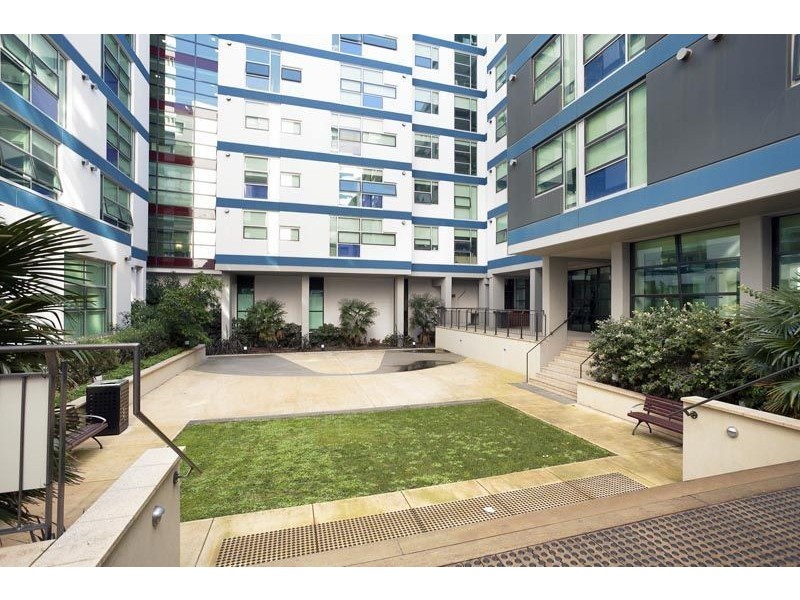 738/800 Swanston Street, Carlton VIC 3053