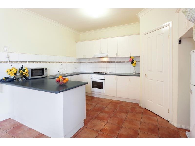 16 Normanby Street, Sydenham VIC 3037