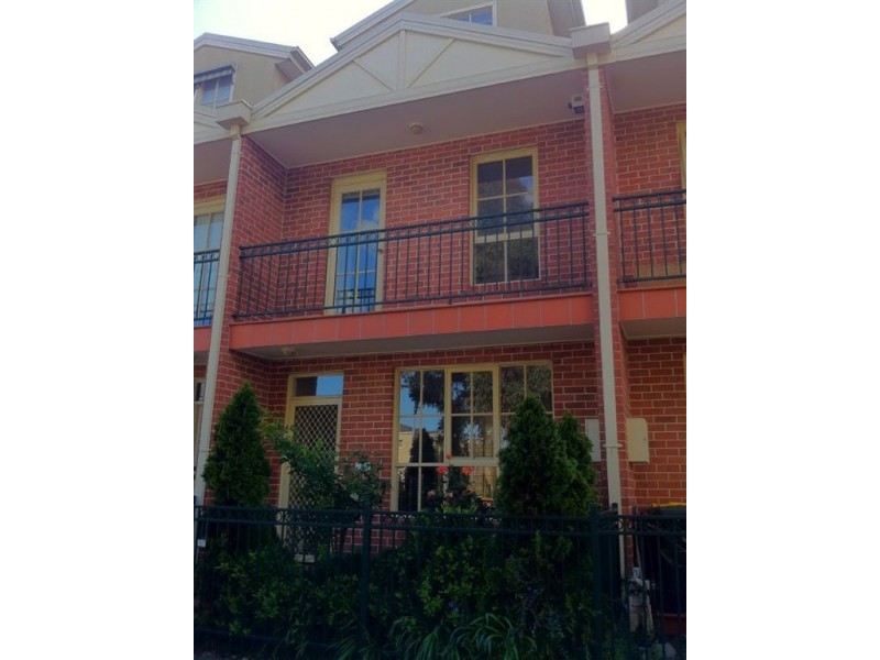 19 Elesbury Ave, Brunswick East VIC 3057