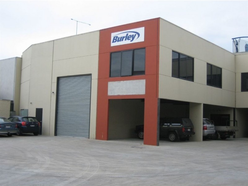 6/300 Macaulay Road, Kensington VIC 3031