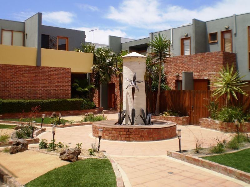 13/63 Holden Street, Fitzroy North VIC 3068