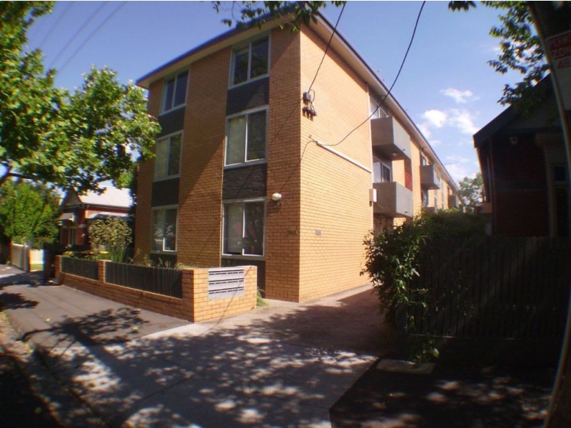7/240 Holden Street, Fitzroy North VIC 3068