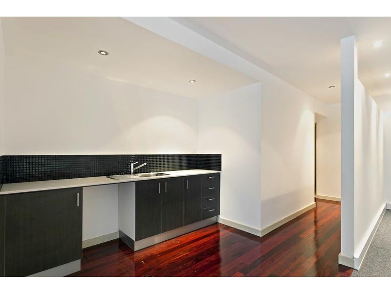 2/2 Kent Place, South Melbourne VIC 3205