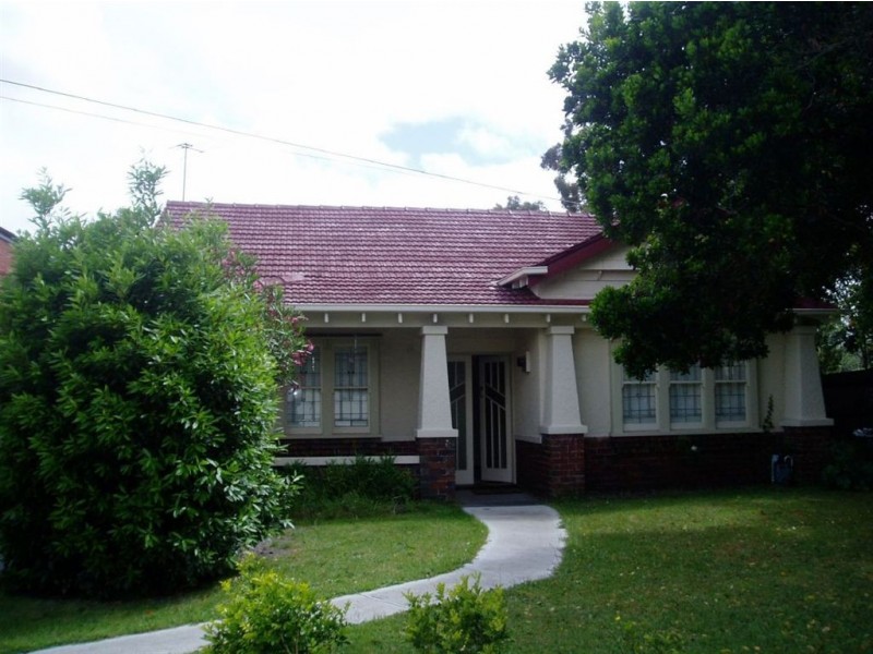 13 Bayview Road, Brighton East VIC 3187