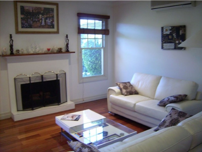 2/40 Burke Road, Malvern East VIC 3145