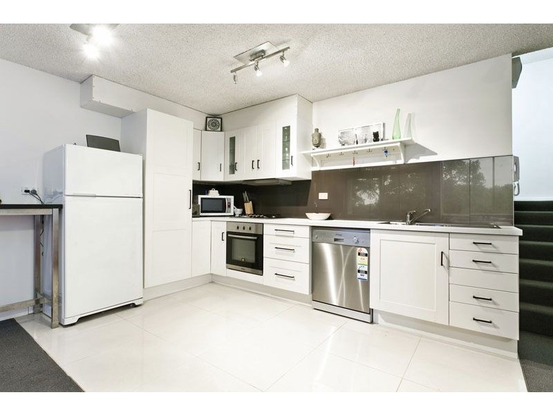 35/438 Cardigan Street, Carlton VIC 3053