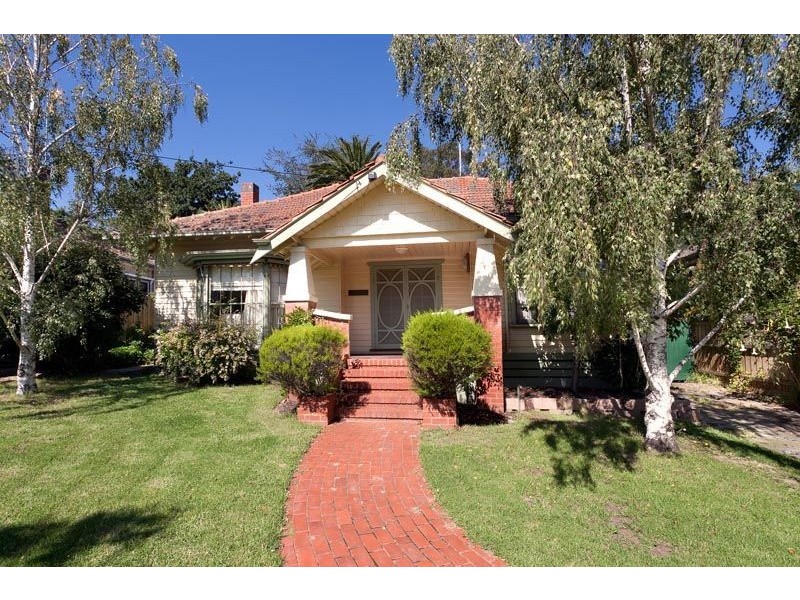 42 Hopetoun Grove, Eaglemont VIC 3084