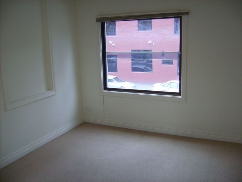 2/76 Jeffcott Street, West Melbourne VIC 3003