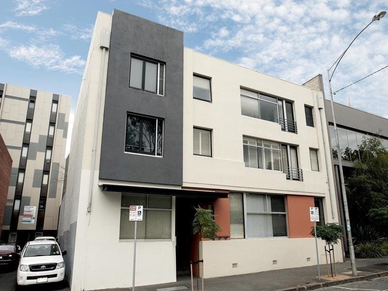2/157 Bouverie Street, Carlton VIC 3053