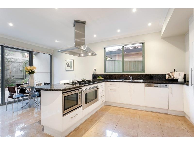 25 Gilbert, Ivanhoe VIC 3079