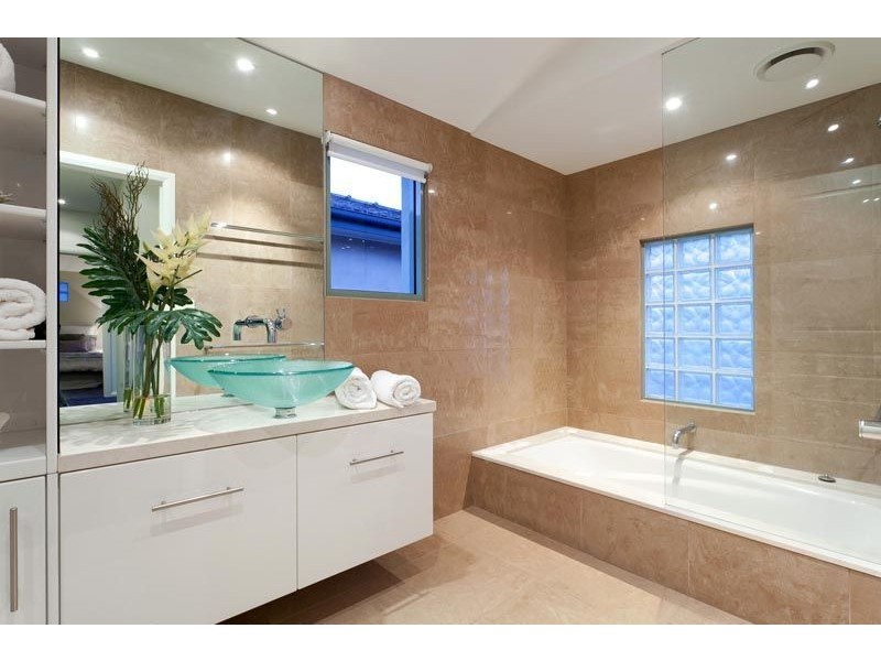 25 Gilbert, Ivanhoe VIC 3079
