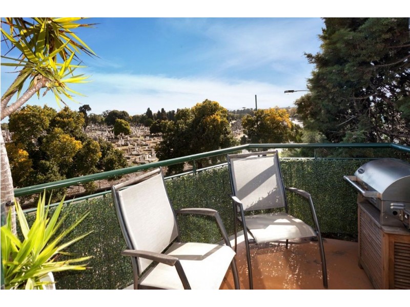 15/461 Lygon Street, Carlton VIC 3053