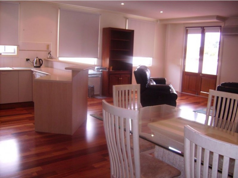 42/196 The Avenue, Parkville VIC 3052