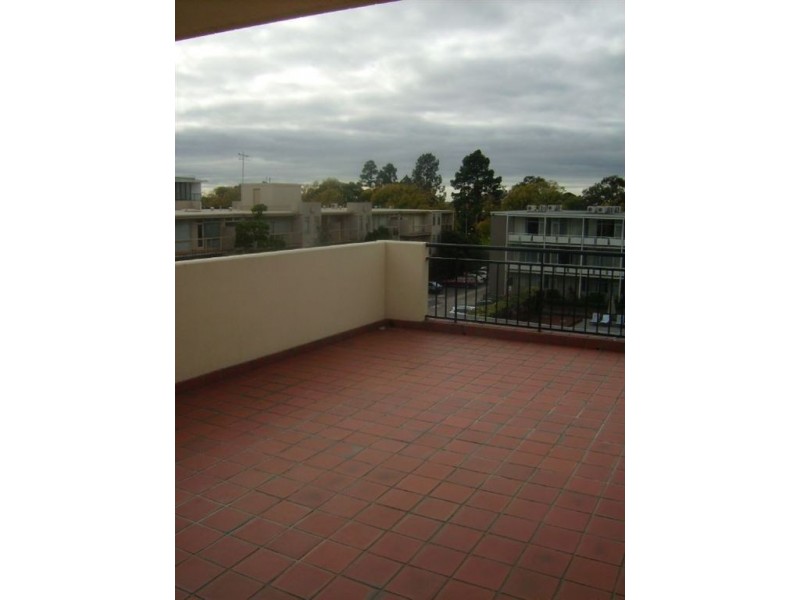 42/196 The Avenue, Parkville VIC 3052