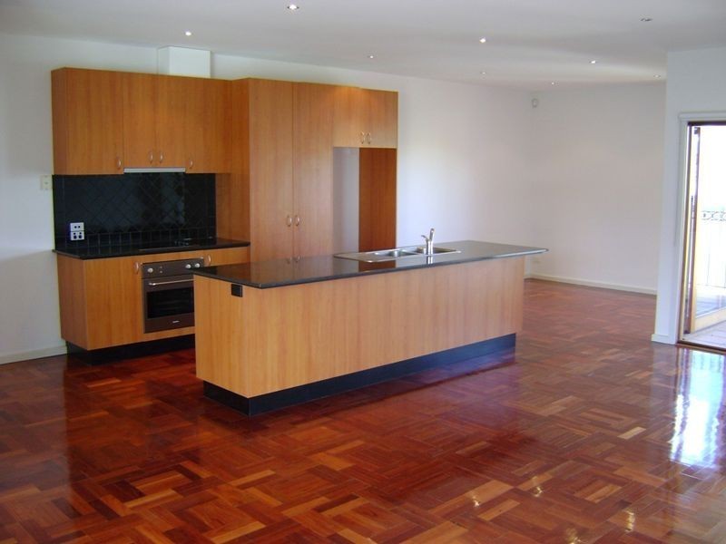 2/21-25 George Street, Brunswick VIC 3056