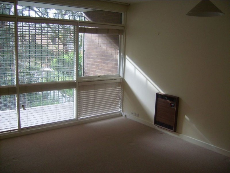 8/422 Cardigan Street, Carlton VIC 3053
