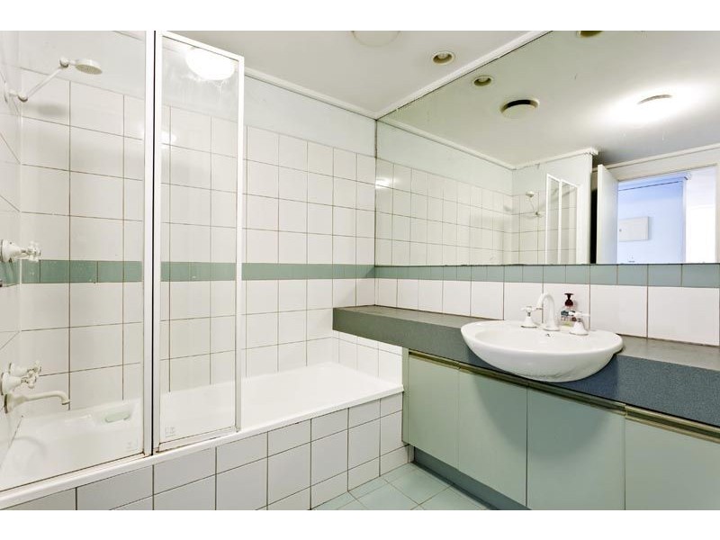2.19/101 Grattan Street, Carlton VIC 3053