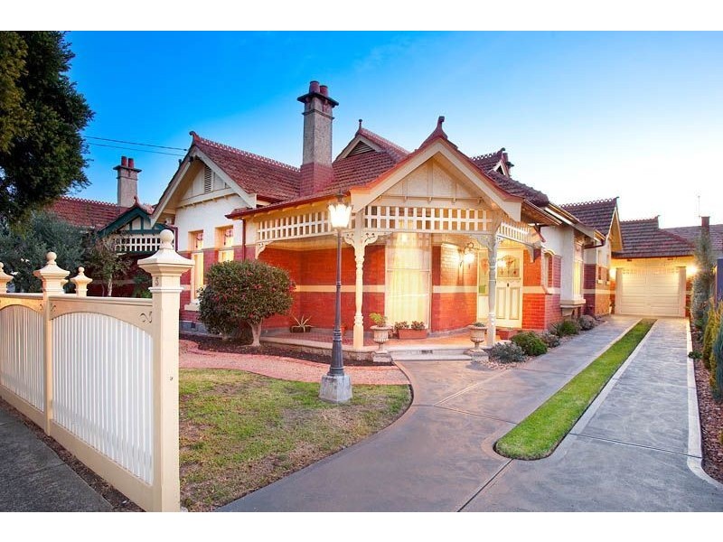 5 Barrow Street, Coburg VIC 3058