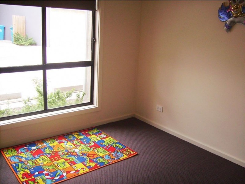 15/27-29 Golden Grove, Springvale South VIC 3172